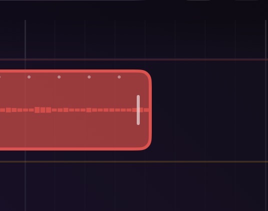 The right trim handle at the end of a clip
